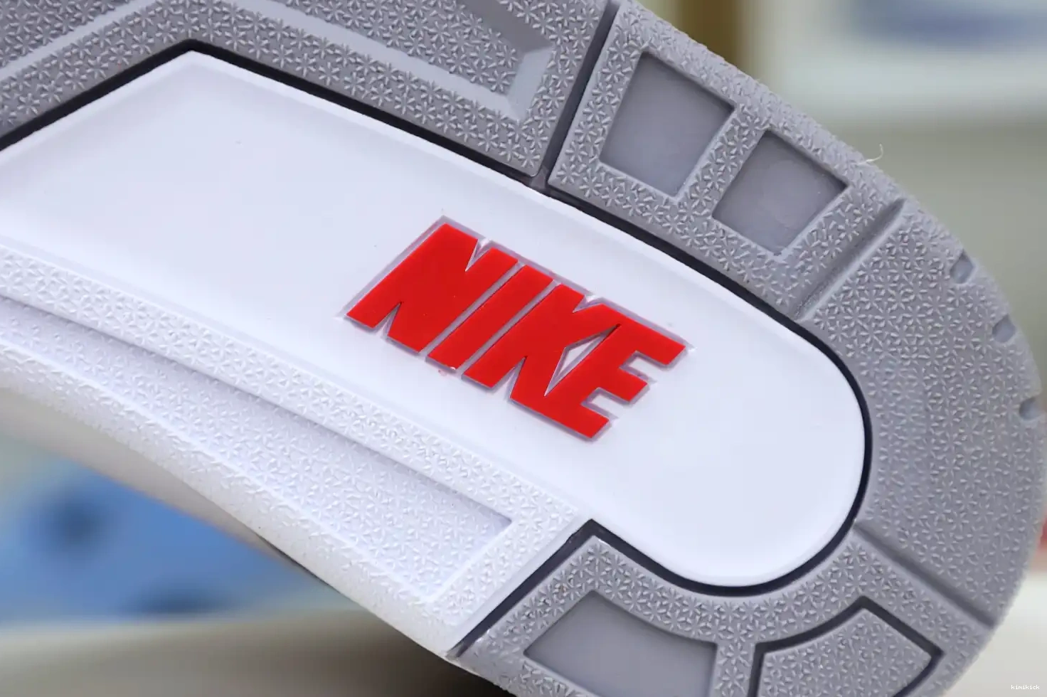 JORDAN AIR 3RETRO Kimikick 0424